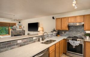 Beaver Creek Getaway | Steps to Gondola, 12 minutes to Vail - Avon, Colorado