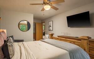 Beaver Creek Getaway | Steps to Gondola, 12 minutes to Vail - Avon, Colorado