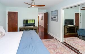 Grand Lakeview | Double Decker Dock, Fire Pit, Spa - Winchester, Tennessee