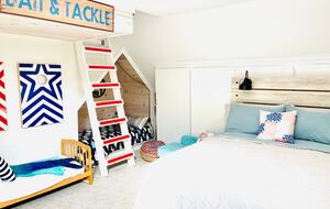 Grand Lakeview | Double Decker Dock, Fire Pit, Spa - Winchester, Tennessee