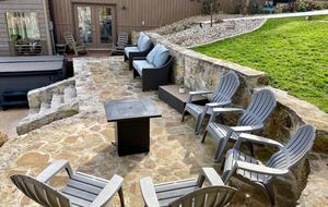Grand Lakeview | Double Decker Dock, Fire Pit, Spa - Winchester, Tennessee
