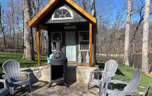 Grand Lakeview | Double Decker Dock, Fire Pit, Spa - Winchester, Tennessee