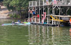 Grand Lakeview | Double Decker Dock, Fire Pit, Spa - Winchester, Tennessee