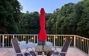 Grand Lakeview | Double Decker Dock, Fire Pit, Spa - Winchester, Tennessee