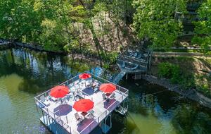 Grand Lakeview | Double Decker Dock, Fire Pit, Spa - Winchester, Tennessee