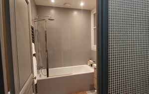 Cozy Stylish Apartment - Paris, France