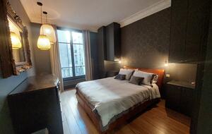 Cozy Stylish Apartment - Paris, France