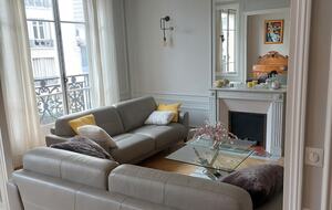 Cozy Stylish Apartment - Paris, France