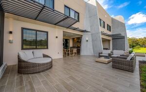 Magic Village Pininfarina - Kissimmee, Florida