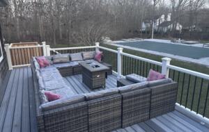 Delightful Southampton Retreat with Heated Pool & Jacuzzi - Southampton, New York