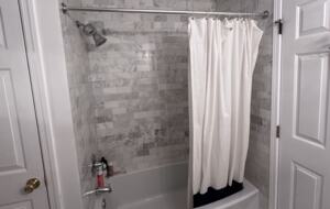 Delightful Southampton Retreat with Heated Pool & Jacuzzi - Southampton, New York