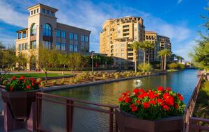 Minutes to downtown Scottsdale