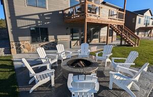 Sunset Lake Escape | Steps from the Beach - New Lisbon, Wisconsin