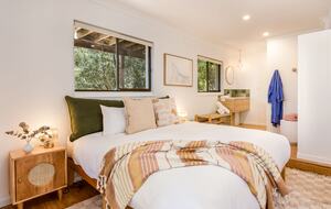 Mika Cabin - Eagle Bay, Australia