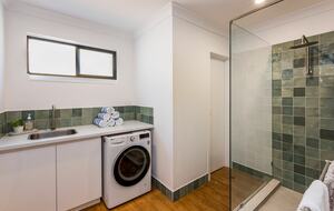 Mika Cabin - Eagle Bay, Australia