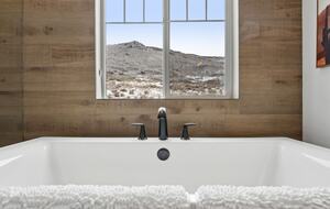 Haven for Outdoor Enthusiasts | Luxury townhome with views of Deer Valley - Heber City, Utah