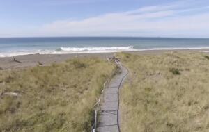 Oceanfront Retreat | The GLAS House (Garrison Lake And Sea) - Port Orford, Oregon