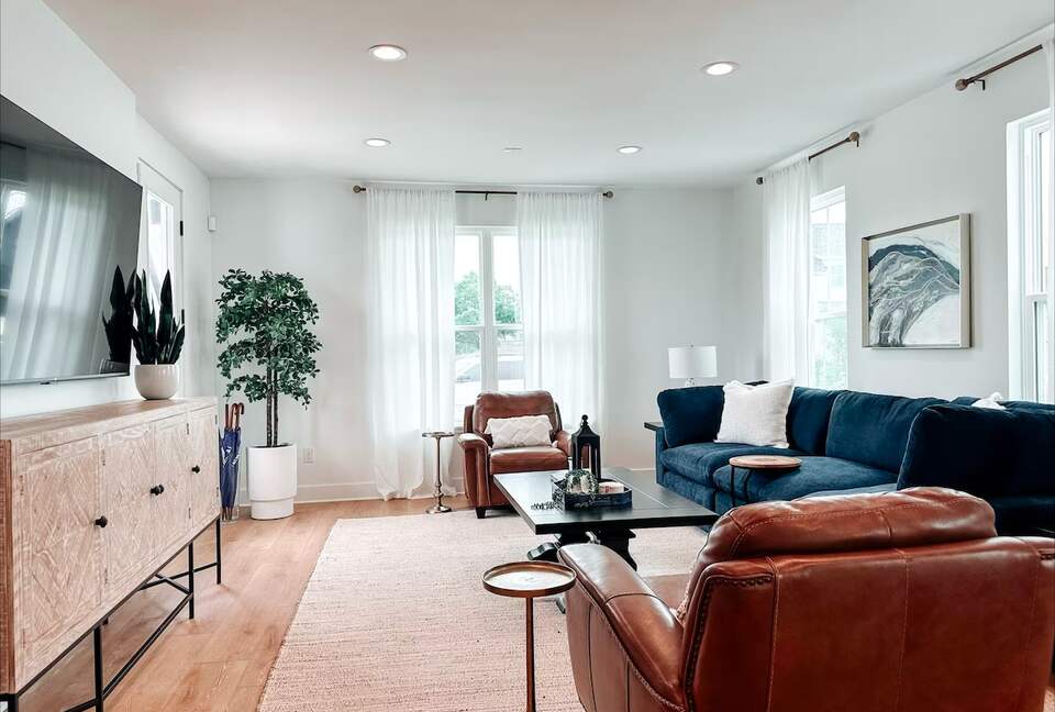 Stylish Hill Country Home in New Braunfels - New Braunfels, Texas