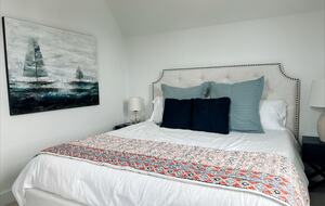 Stylish Hill Country Home in New Braunfels - New Braunfels, Texas