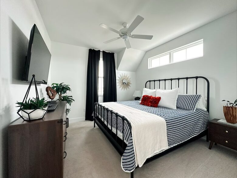 Stylish Hill Country Home in New Braunfels - New Braunfels, Texas