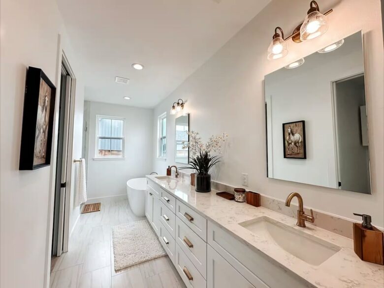 Stylish Hill Country Home in New Braunfels - New Braunfels, Texas