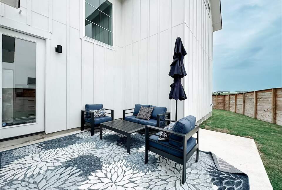 Stylish Hill Country Home in New Braunfels - New Braunfels, Texas