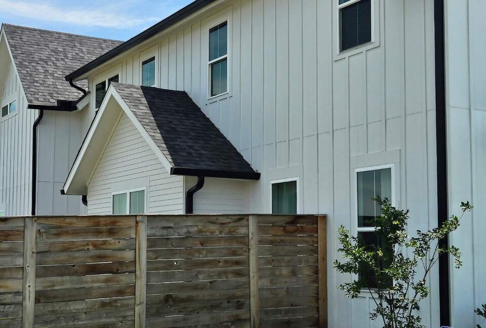 Stylish Hill Country Home in New Braunfels - New Braunfels, Texas