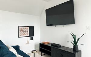 Stylish Hill Country Home in New Braunfels - New Braunfels, Texas