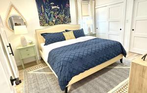 The Lone Star Bungalow - Georgetown, Texas