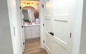 The Lone Star Bungalow - Georgetown, Texas