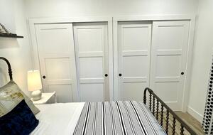 The Lone Star Bungalow - Georgetown, Texas