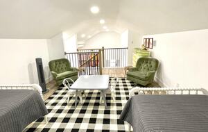 The Lone Star Bungalow - Georgetown, Texas