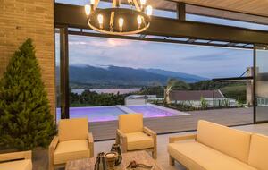Exquisite Modern Villa with Panoramic Lake Views - Calima, Colombia