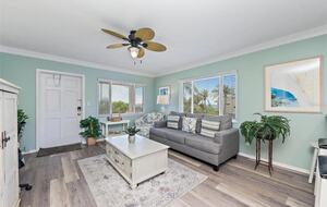 Anna Maria Island Escape | Steps to the Beach - Holmes Beach, Florida