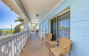 Anna Maria Island Escape | Steps to the Beach - Holmes Beach, Florida