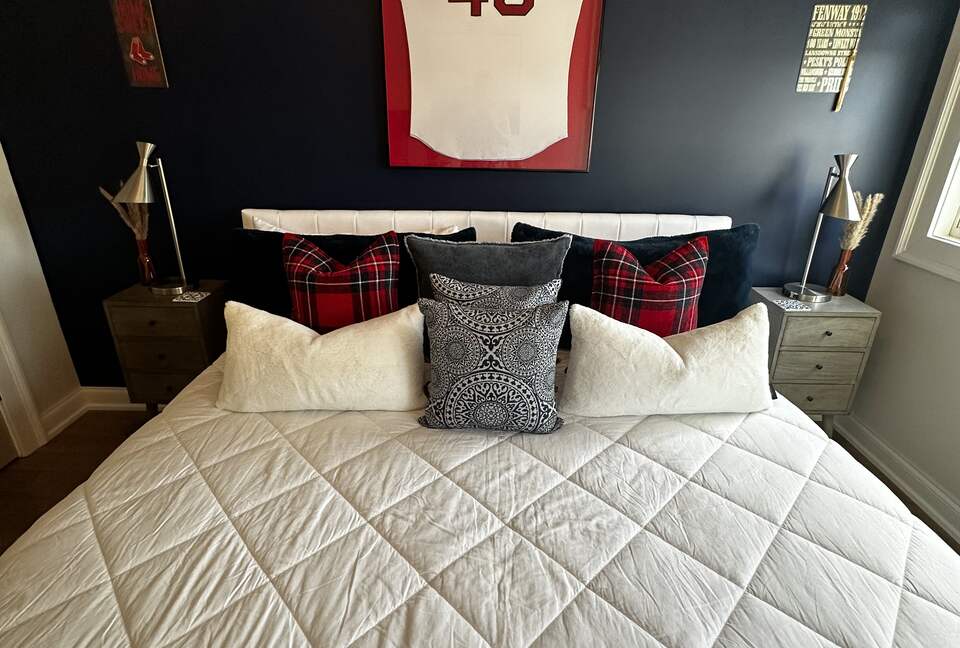 Lakefront Getaway - Newnan, Georgia