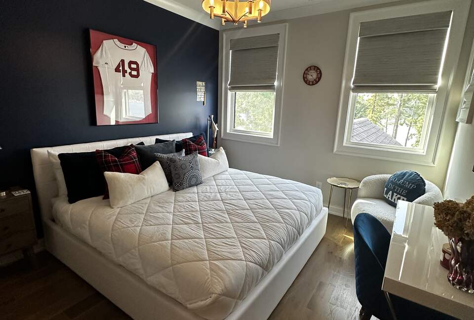 Lakefront Getaway - Newnan, Georgia