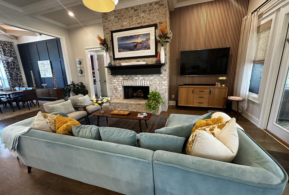 Lakefront Getaway - Newnan, Georgia