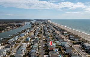Holden Beach Haven: Relaxation Awaits at Sandy Claws - Holden Beach, North Carolina