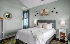 Holden Beach Haven: Relaxation Awaits at Sandy Claws - Holden Beach, North Carolina