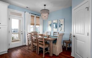 Holden Beach Haven: Relaxation Awaits at Sandy Claws - Holden Beach, North Carolina