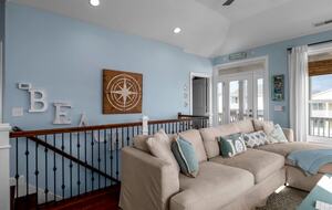 Holden Beach Haven: Relaxation Awaits at Sandy Claws - Holden Beach, North Carolina