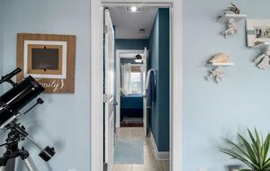 Holden Beach Haven: Relaxation Awaits at Sandy Claws - Holden Beach, North Carolina