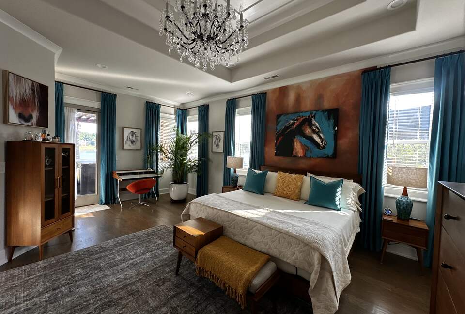 Lakefront Getaway - Newnan, Georgia