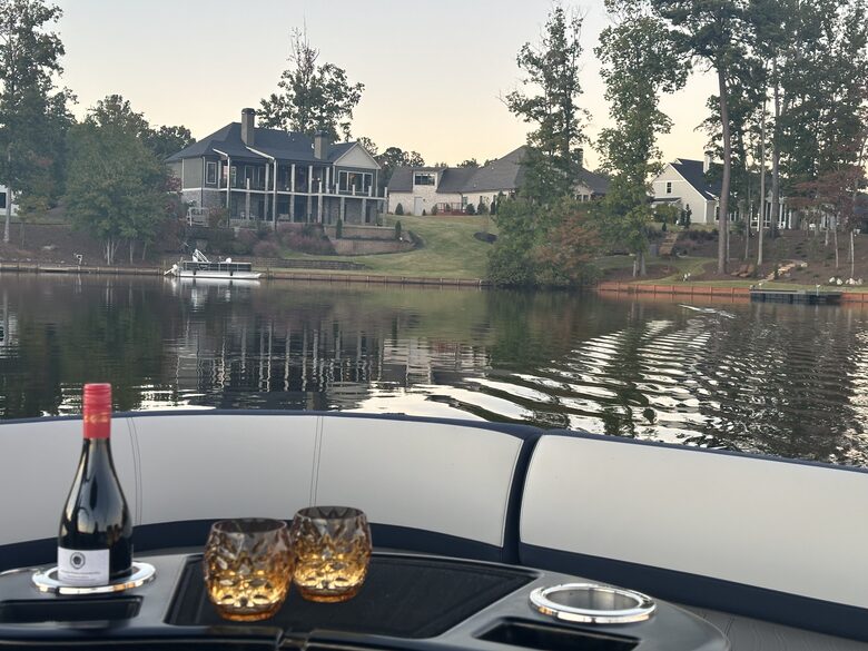 Lakefront Getaway - Newnan, Georgia