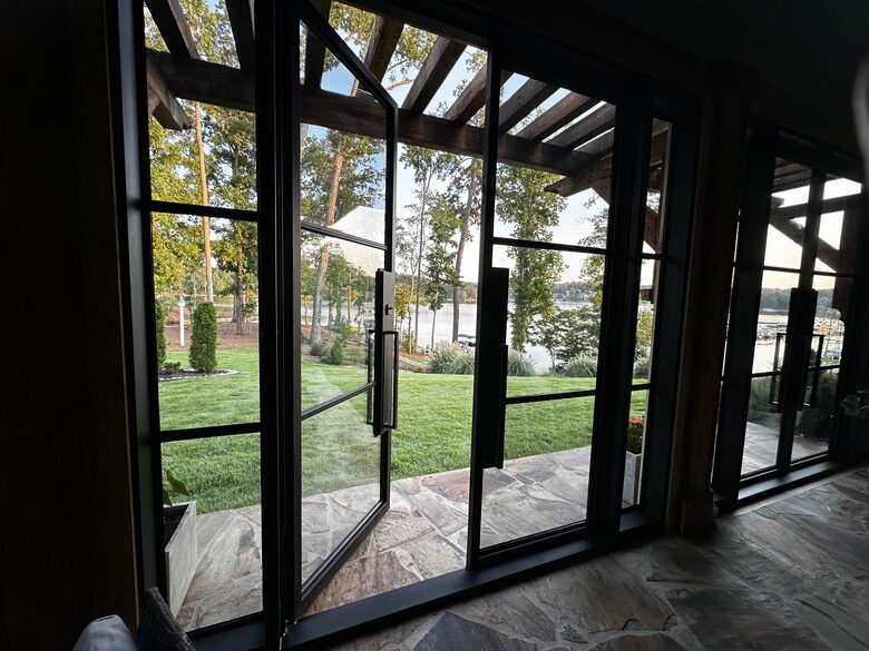 Lakefront Getaway - Newnan, Georgia