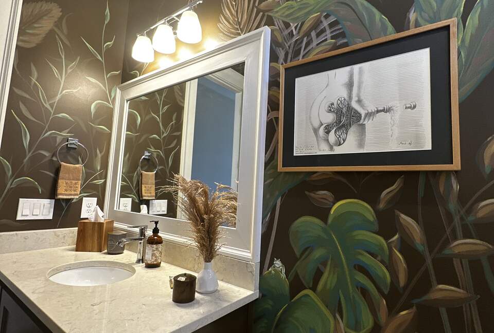 Lakefront Getaway - Newnan, Georgia