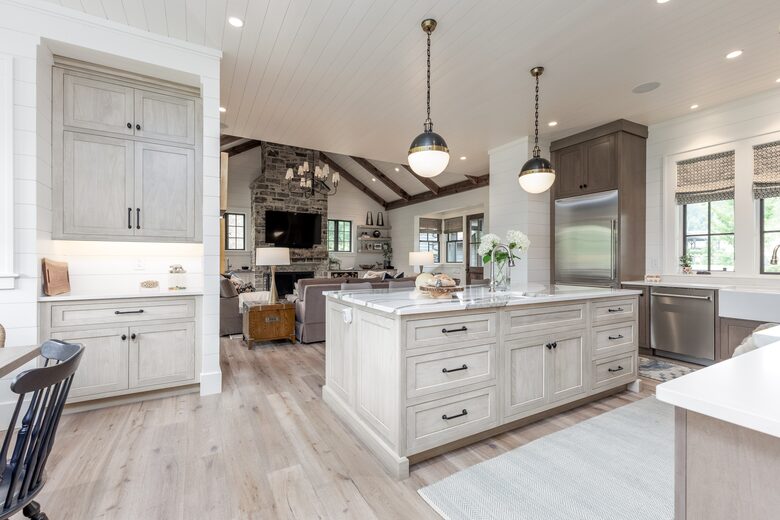 Two Moon | Elegant Mountain Home with Great Community Amenities - Cashiers, North Carolina