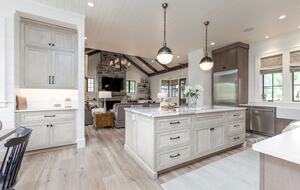 Two Moon | Elegant Mountain Home with Great Community Amenities - Cashiers, North Carolina