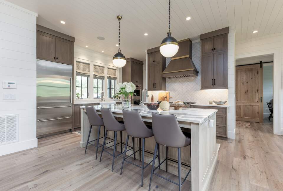 Two Moon | Elegant Mountain Home with Great Community Amenities - Cashiers, North Carolina